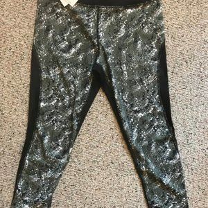 Alala Leggings (size M)